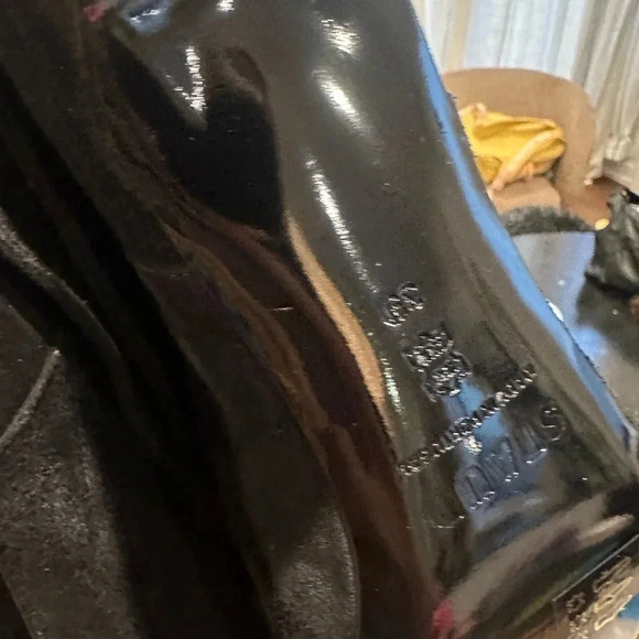 STAUD NWT Wally Black Suede Foldover Boot, Kitten Heel, Pointed Toe, Size 39 - Picture 4 of 4